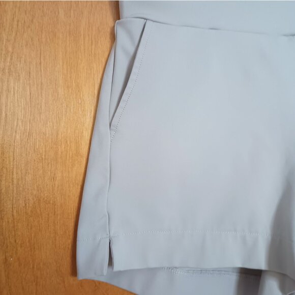 Rachel Zoe Beige Chino Mid Rise Casual Short Size XS Stretch Pockets Pull On - Picture 2 of 5